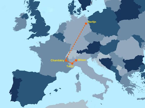 Een van de mogelijke routes die Amri aflegde. Het is nog niet zeker of hij via Parijs, België of een andere Franse stad reisde.