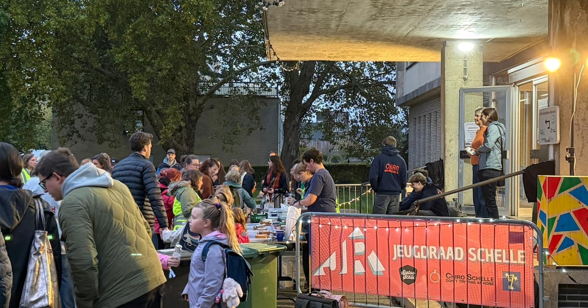 Schelle trakteert jongeren op ontbijt tijdens Dag van de Jeugdbeweging