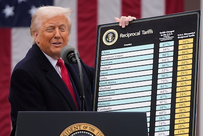 Amerikaans hof van beroep oordeelt dat meeste importheffingen illegaal zijn, Trump: “Ze blijven van kracht!”