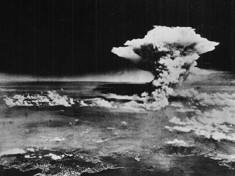 De Verenigde Staten dropten op 6 augustus 1945 een atoombom op de Japanse stad Hiroshima.