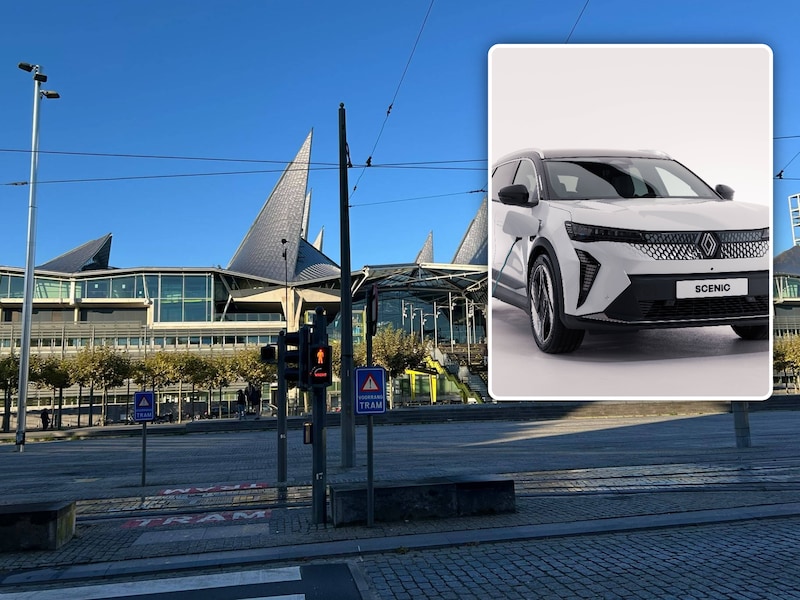 Het justitiepaleis van Antwerpen op de Bolivarplaats., Inzet: Illustratiebeeld Renault Scenic die de Seat Altea moest vervangen