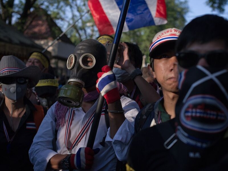 Antiregeringsbetogers gisteren in Bangkok.
