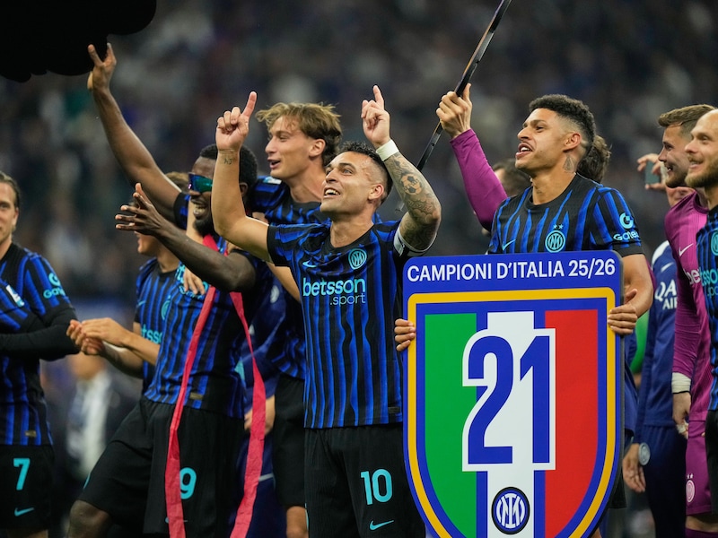Een volksfeest in het blauw-zwarte deel van Milaan: Inter wint van Parma en pakt de titel in Italië
