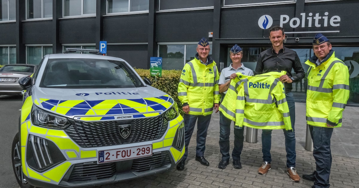 Politiezone Gavers ruilt fluo-oranje uniformen in voor fluogele: “Nog ...