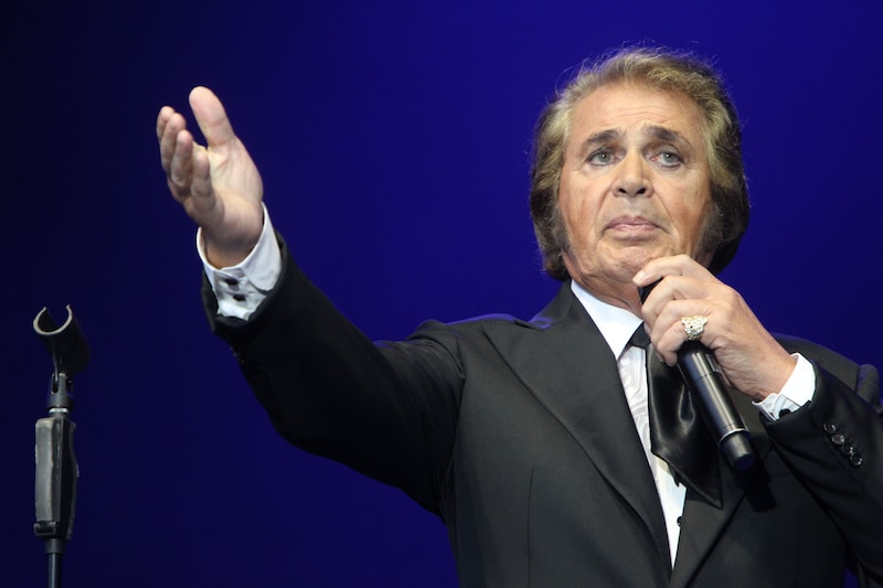 Engelbert Humperdinck (87) komt naar Antwerpen | Showbizz | HLN.be
