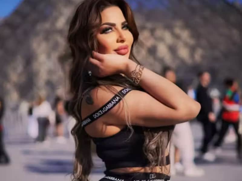 Populaire Egyptische tv-presentatrice en elf anderen krijgen doodstraf vanwege drugshandel