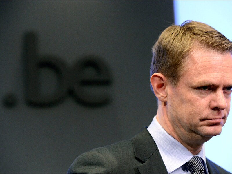 De ambtenaren betogen morgen tegen de "rampzalige politiek" van staatssecretaris Bogaert.