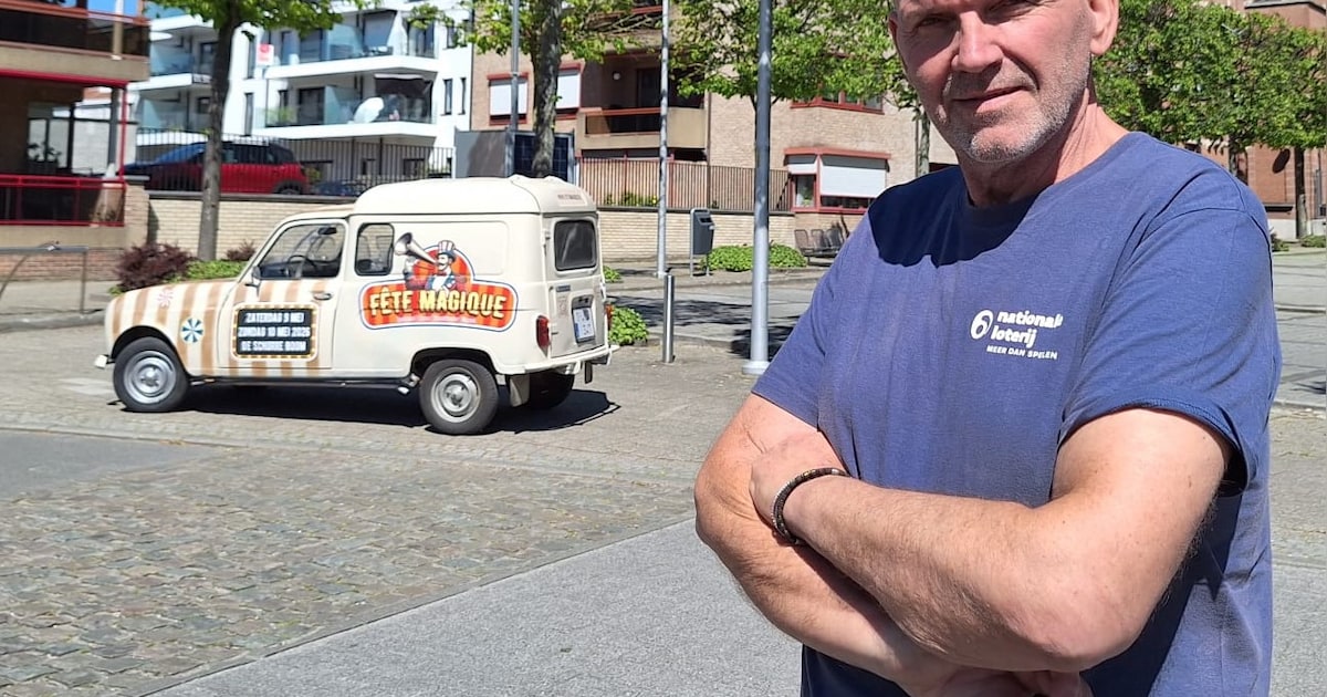 René (64) is een van de 400 vrijwilligers achter de schermen van Fête ...