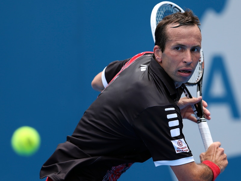 Een ontgoochelde Stepanek: "Mijn been functioneert maar voor de helft, wat het te riskant maakt om te spelen."