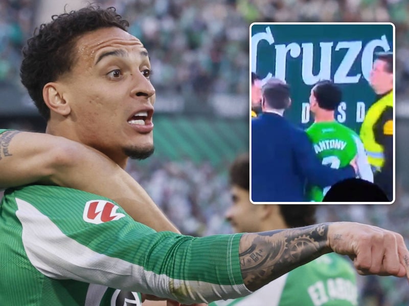 “Ik probeerde hem nog tegen te houden”: Braziliaans woelwater Antony scoort eerst geweldige omhaal, maar ruziet nadien met eigen supporters
