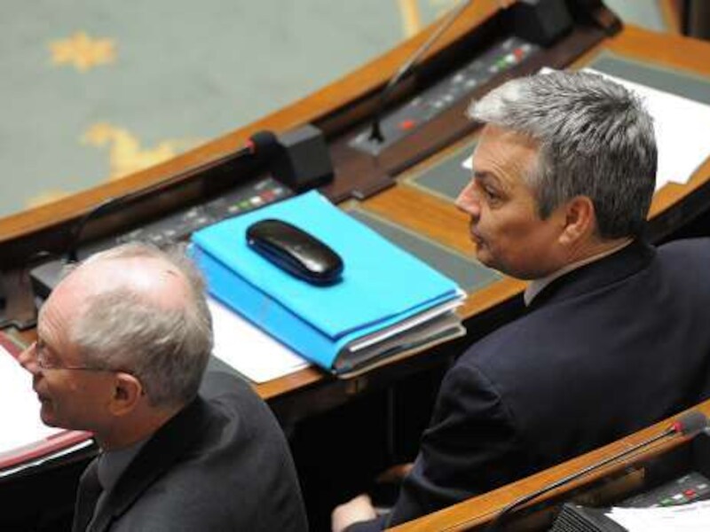 Minister van Financiën Didier Reynders (MR), hier naast premier Van Rompuy, was kop van Jut in de Kamer.