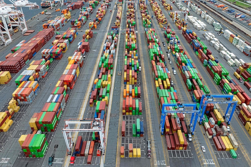 Archiefbeeld. Containers in de haven van Baltimore, Maryland. (08/04/25) 
