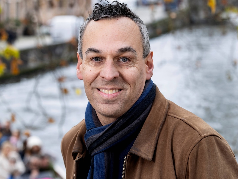 Hoeveel verdient een figurant in Vlaanderen? Kevin (47) opent zijn boeken: “Opdrachten onder de 20 euro zijn een no-go”