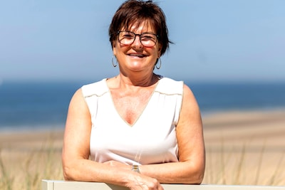 Marina (62) werkte 43 jaar en krijgt 1.730 euro pensioen: “Had ik beter opslag gevraagd dan al die voordelen?”