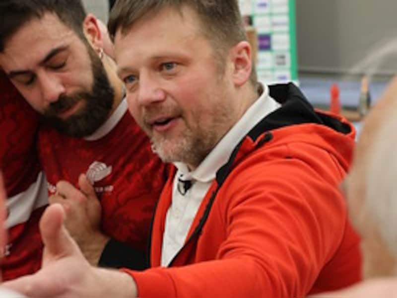 Succescoach Pavel Woicki vertrekt bij landskampioen Maaseik door gezondheidsproblemen