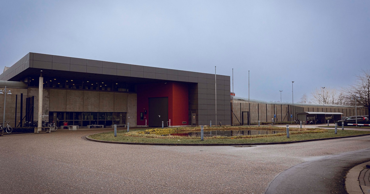 Hasselaar (21) veroordeeld nadat hij met 83 gram hasj in de gevangenis betrapt werd