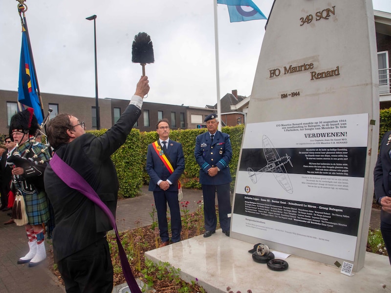 Nieuw monument eert piloot Maurice Renard en Balegems verzet: “Uitzonderlijke moed”