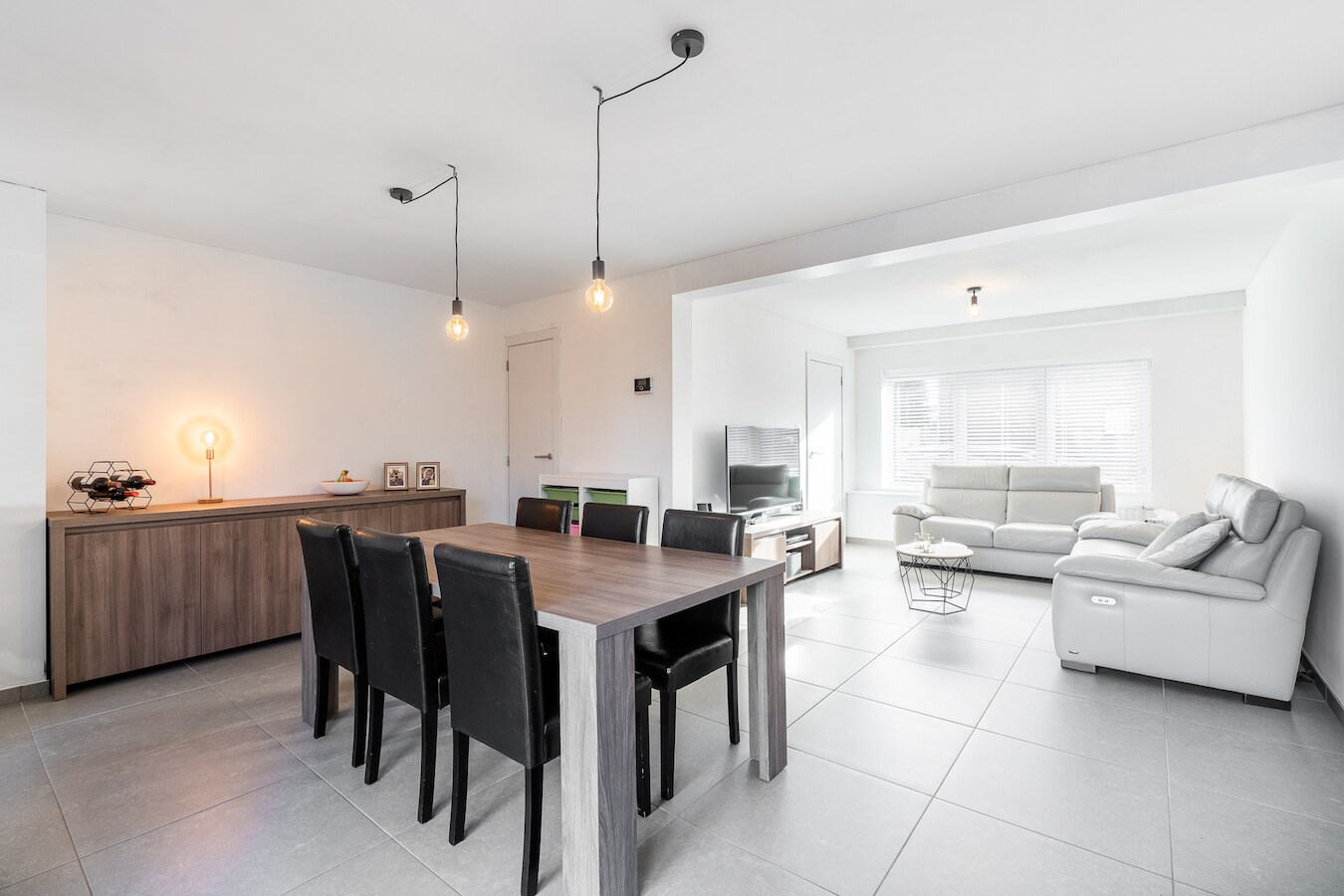 Op huizenjacht in... Oudenburg: “Een groot dorp met de voordelen van ...