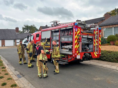 Brandweer rukt uit voor brand in oven in een woning op de Volksberg in Bellegem.