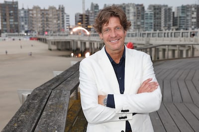 Günther Neefs langer buiten strijd dan gedacht na hersentrombose: “Nog meer tijd nodig om ‘op volle kracht’ terug te keren”