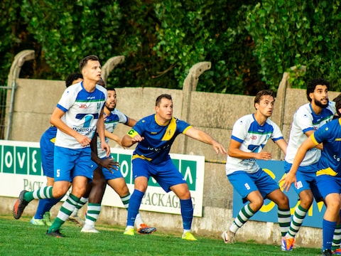 Derby tussen Sporting Burcht en Verbroedering Zwijndrecht