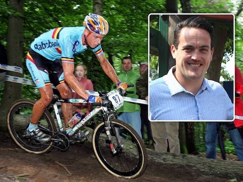 Kluisbergen en Mont-de-l’Enclus organiseren BK mountainbike 2027 in het Kluisbos: “Mooi dat de taalgrens hier geen barrière vormt”