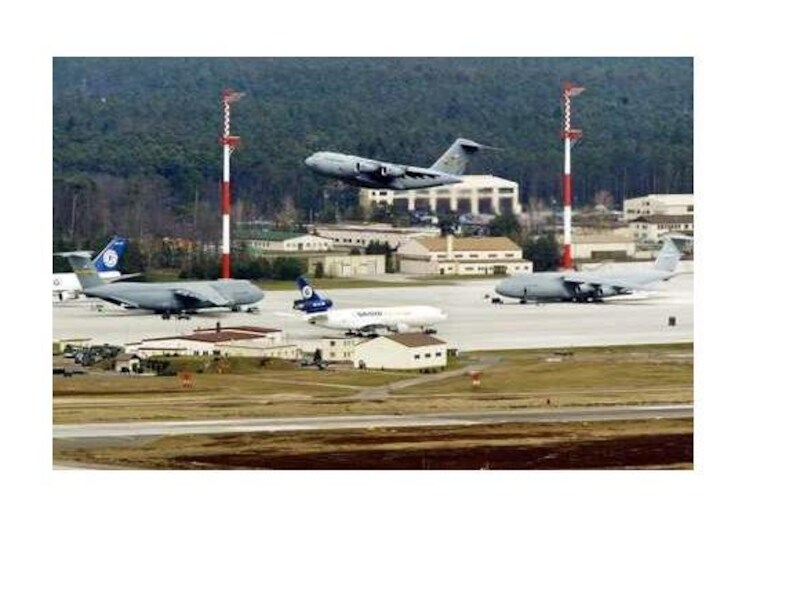 De Amerikaanse basis Ramstein nabij Kaiserslautern. (Archieffoto)