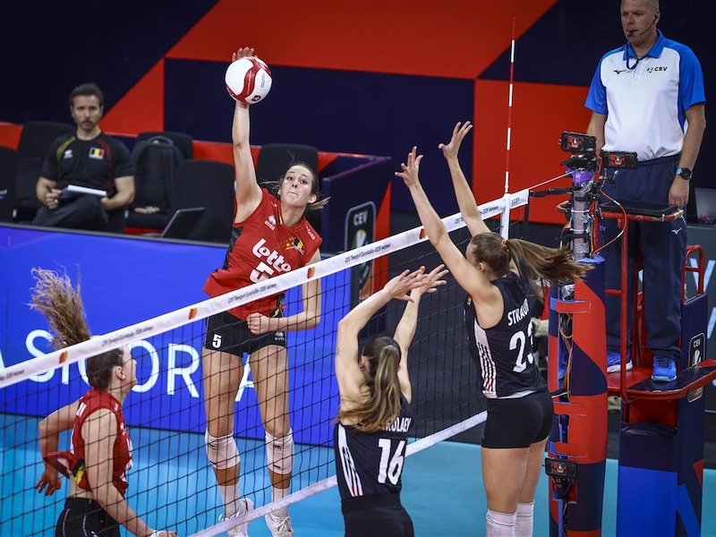 Geen kwartfinale voor Yellow Tigers: strijdende Belgische volleybalvrouwen moeten na vijfsetter meerdere erkennen in Duitsland en zijn uitgeschakeld
