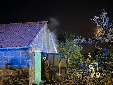 Het gaat om de brand die zondagavond uitbrak in een bijgebouw van een woning in Westrozebeke.