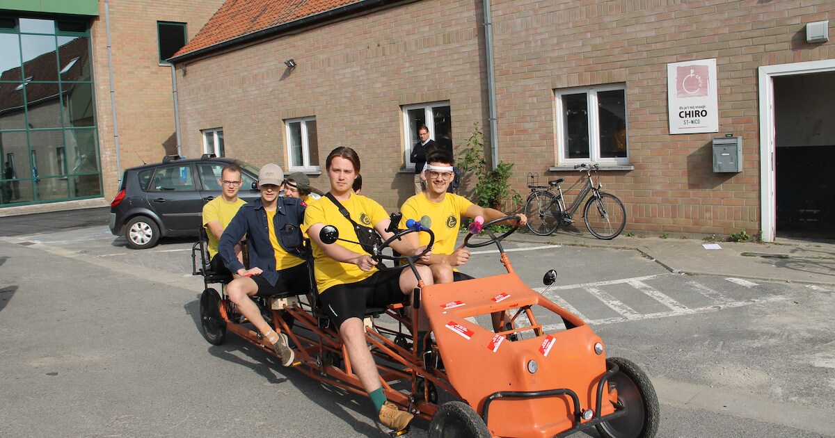 Chiro Sint-Nico met de billenkar op kamp naar Gemmenich: “280 kilometer ...