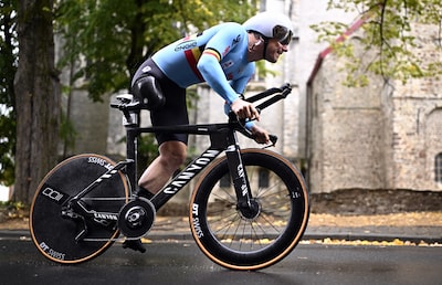 Derde Belgische medaille op WK G-wielrennen is een feit: titelverdediger Ewoud Vromant pakt brons in tijdrit