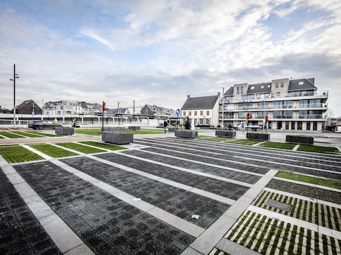 De stationsomgeving in Beernem.