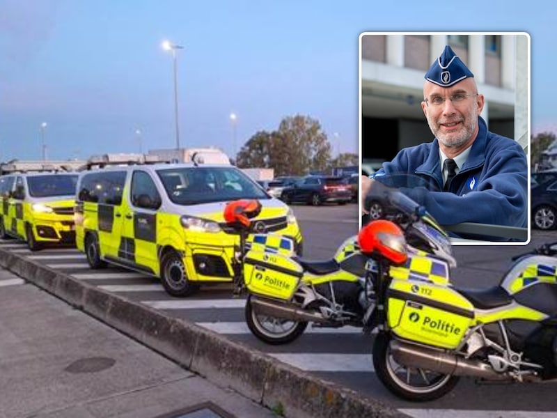 De politie controleerde verschillende vrachtwagens tijdens een actie op zwaar vervoer op de Carpoolparking in Breendonk (Puurs-Sint-Amands), inzet: politiewoordvoerder Dirk Van de Sande 