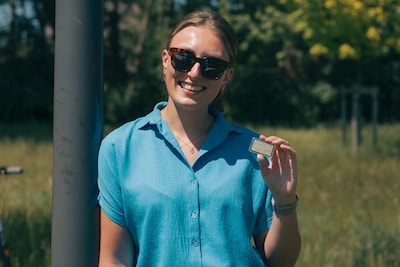 Vlaamse ‘Gold Rush’ beslist in amper 7 minuten: Celien (27) vindt goudstaafje ter waarde van 6.700 euro