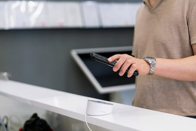 Alle werknemers worden verplicht arbeidstijd nauwgezet te registreren: “Pure kafka”