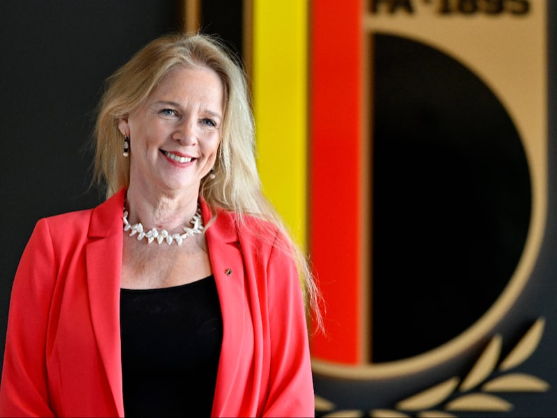 Bondsvoorzitter Pascale Van Damme moet bezorgd personeel sussen na ontslag CEO Vandendriessche