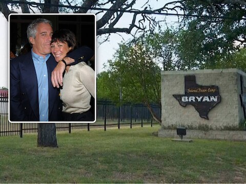 Ghislaine Maxwell “gelukkiger” sinds overplaatsing naar mildere gevangenis, blijkt uit gelekte e-mails: “Ik voel me Alice in Wonderland” 