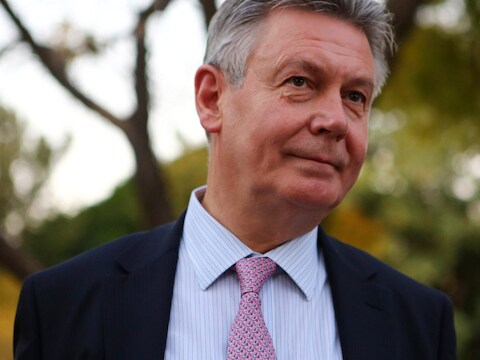 Dit is de vriendschappelijke oplossing die de EU en China allebei zochten", verklaart EU-commissaris Karel De Gucht.