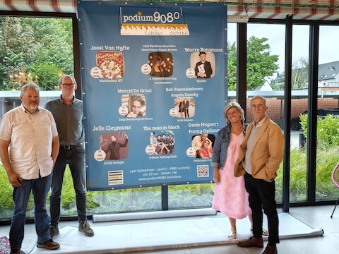 Joris Serlippens, Peter Vervaet, Patricia Van De Weghe en Rudy Tollenaere van podium9080