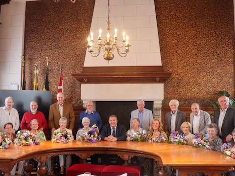 De gemeente zoekt vrijwilligers voor de vieringen van jubilarissen 
