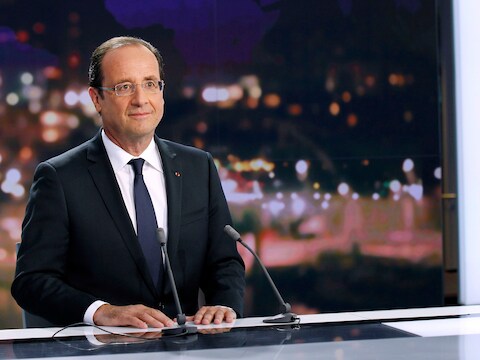 Volgens de Franse president François Hollande was de top van de veiligheidsdiensten te dik met zijn voorganger Sarkozy.