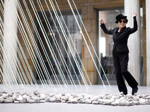 Yoko Ono in februari in Frankfurt.