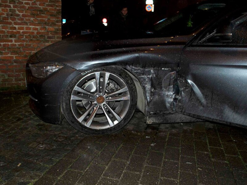 De BMW van de tegenpartij.