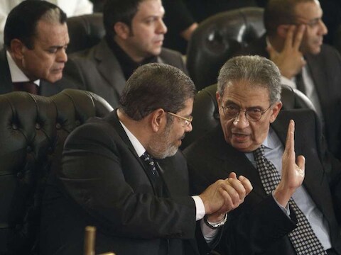 De Egyptische regering.