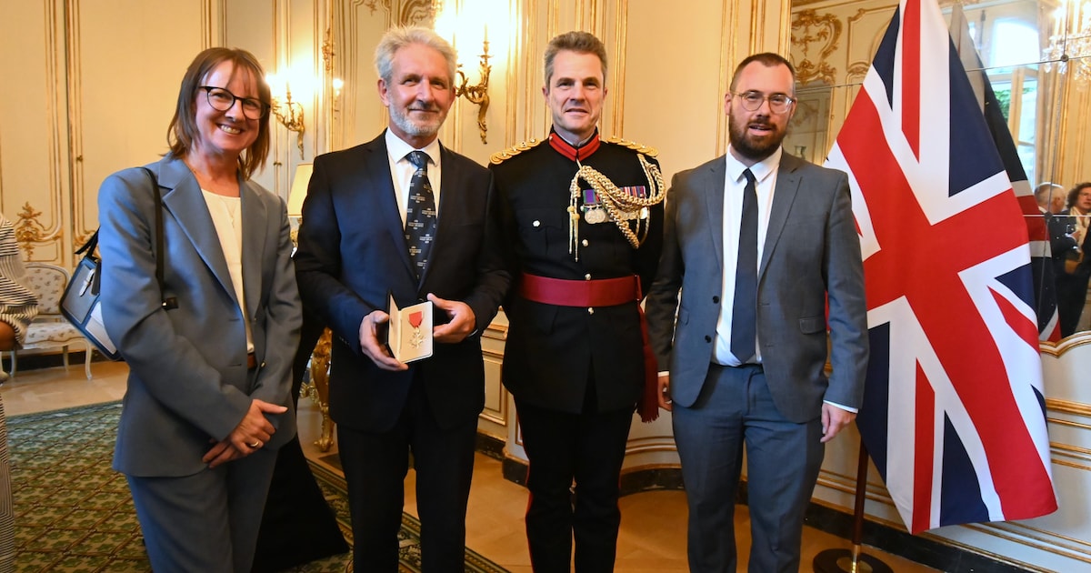 Geert Bekaert (65) uit Beselare krijgt hoge Britse MBE-onderscheiding ...