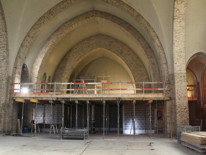 Contructiewerken in ex-kerk De Mokker