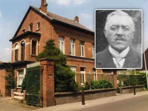 De ‘goudwoning’ van de brouwersfamilie. Kleine foto: het rouwprentje van stamvader Theophilus ‘Theophiel’ Van Assche. 