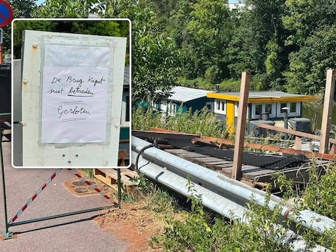 De brug van de Poezenboot is ingestort.