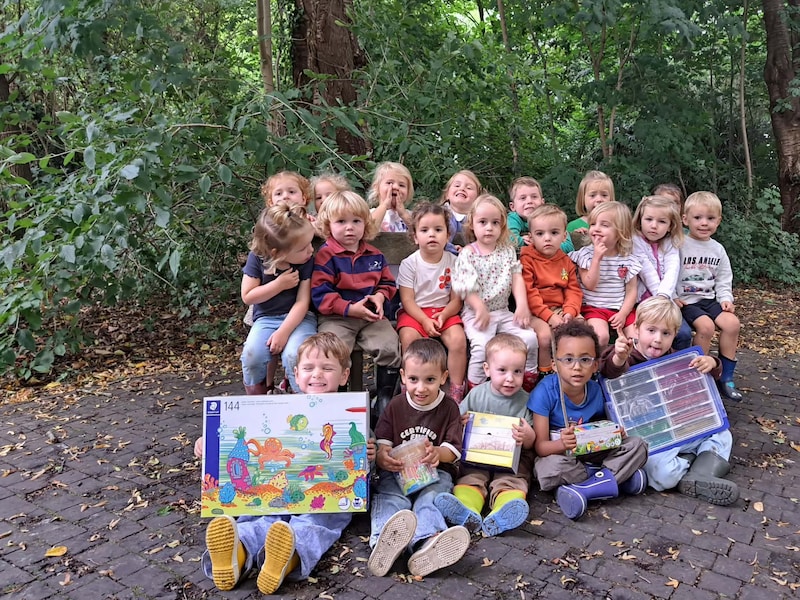 Kleuters van Klavertje 4 winnen prijzenpakket van 500 euro bij internationale kleurwedstrijd