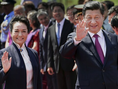 Xi 'Elf' Jinping samen met zijn echtgenote tijdens zijn bezoek aan India.